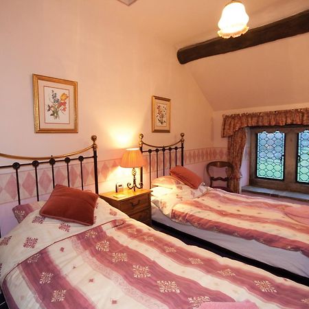 Mullions Cottage Каслтон Экстерьер фото